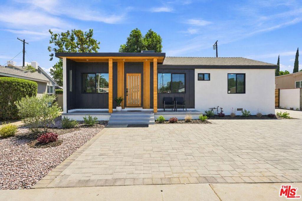 7801 Clearfield AV Panorama City CA 91402 | MLS #26999761 45 MLS #26999761 image #0