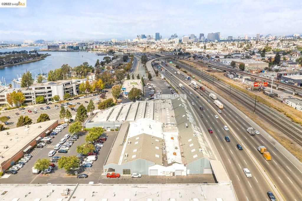 MLS #41009883 image #0