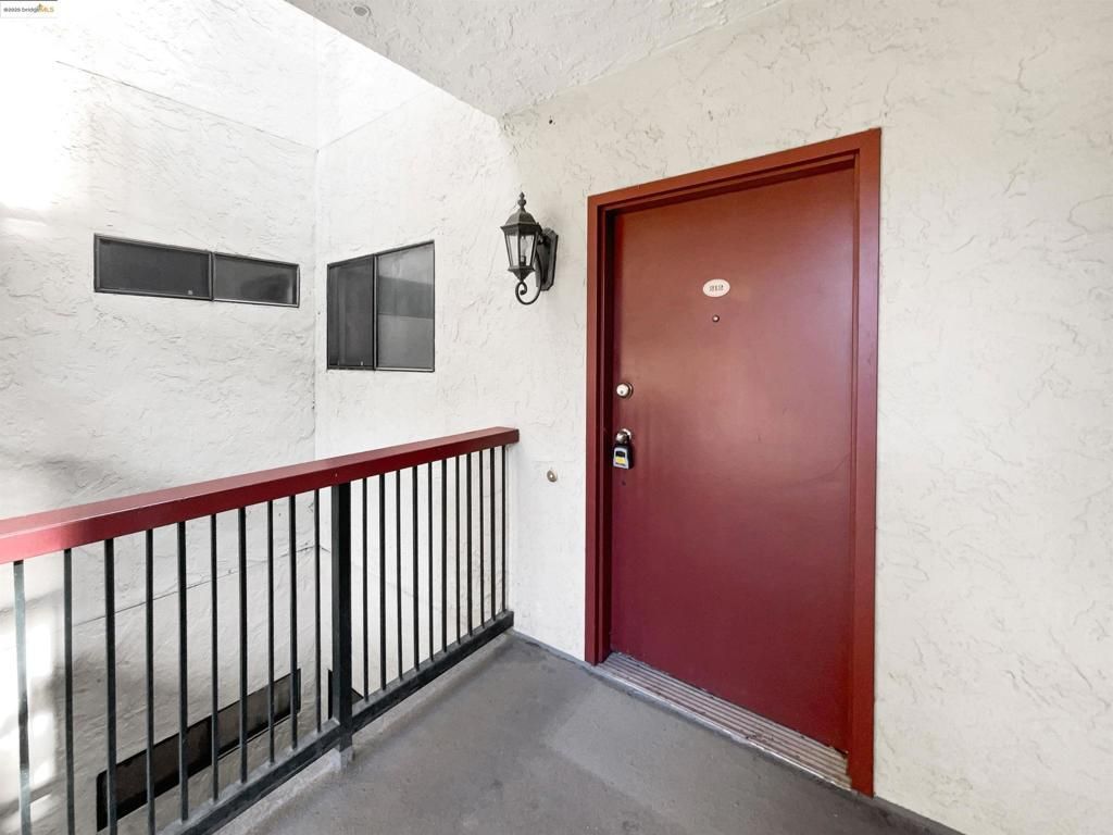 MLS #41082473 image #0