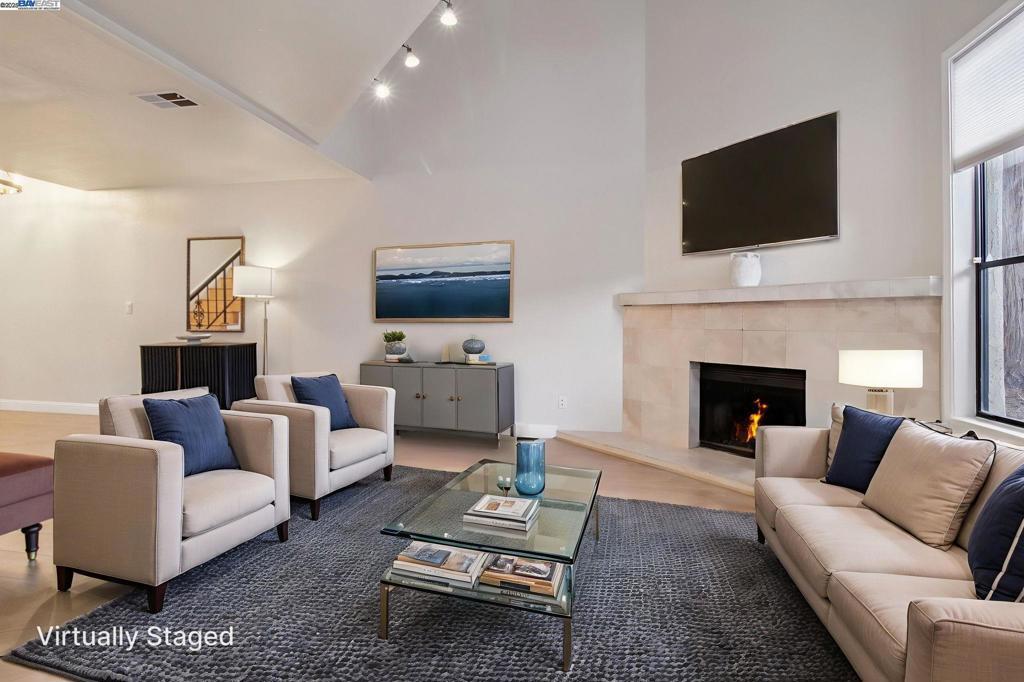 MLS #41102393 image #0