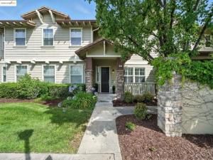 MLS #41104101 image #0