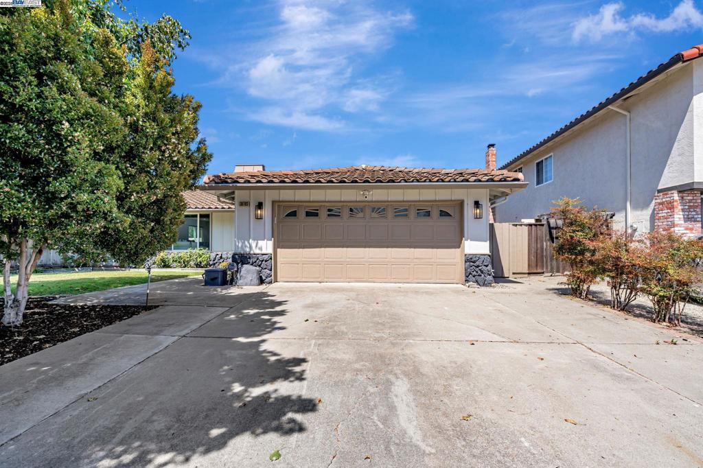 MLS #41106680 image #0