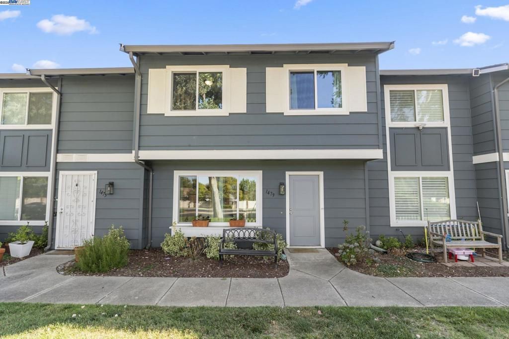 MLS #41107704 image #0