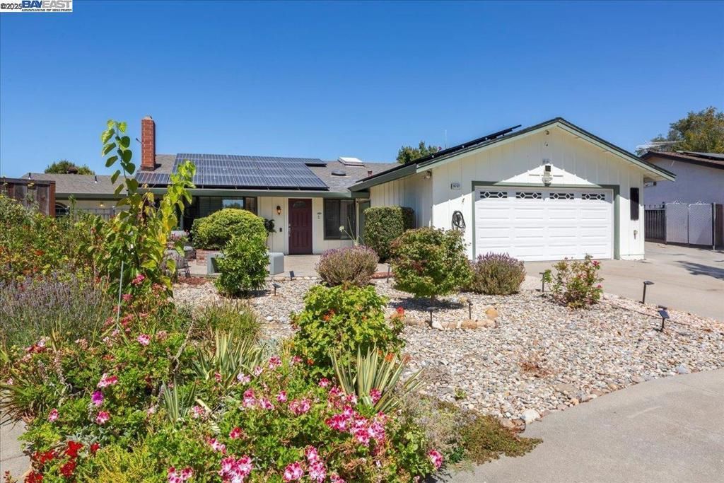 MLS #41107890 image #0