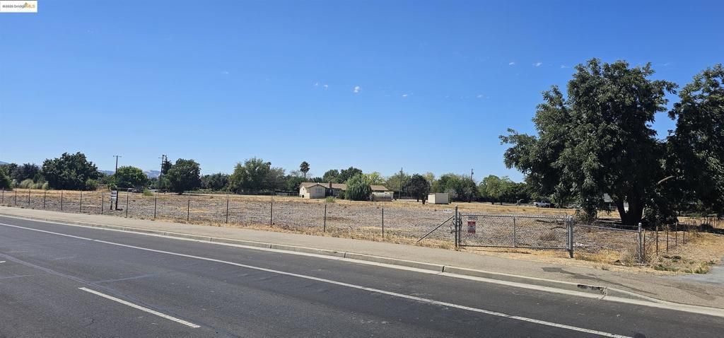 MLS #41108080 image #0