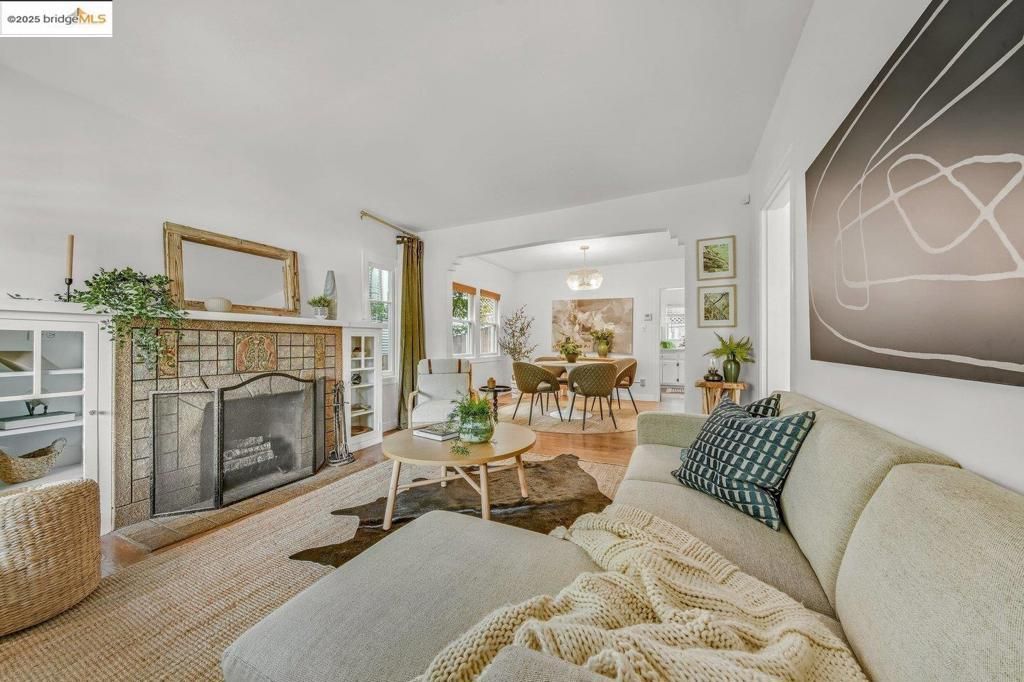 MLS #41110724 image #0