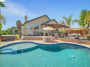 MLS #41110728 image #0