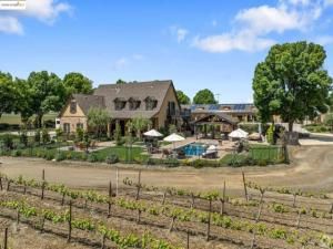 MLS #41111190 image #0