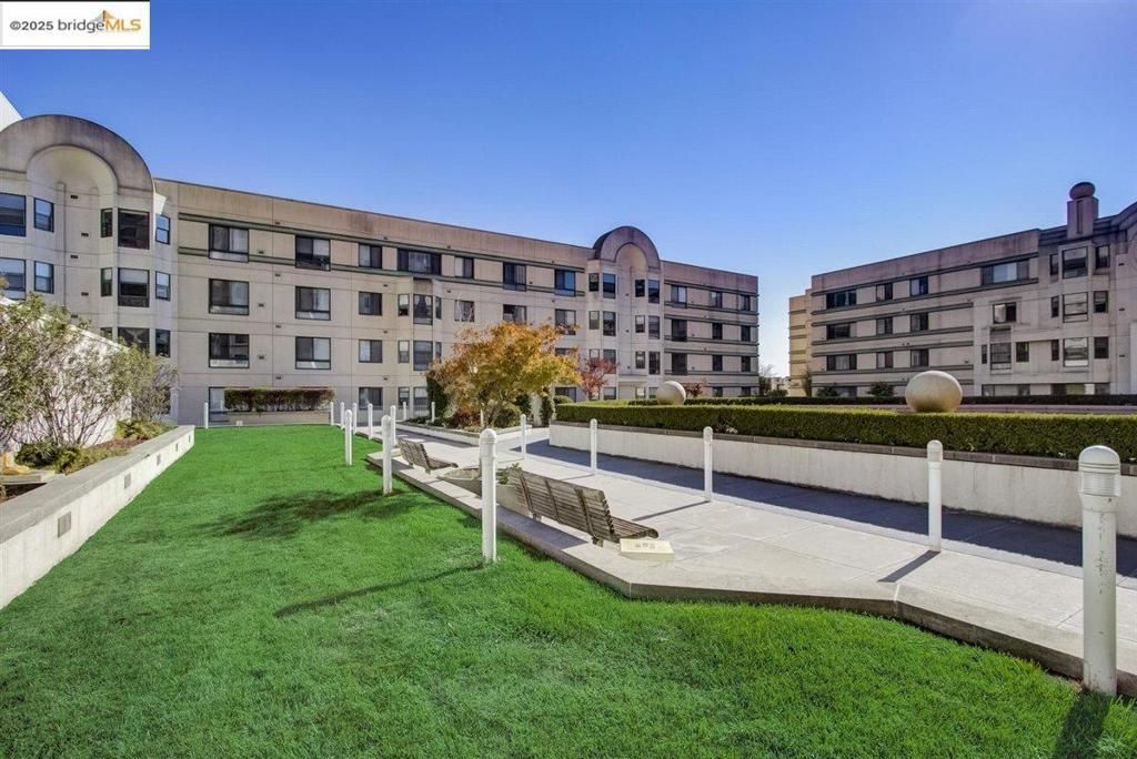 MLS #41113396 image #0