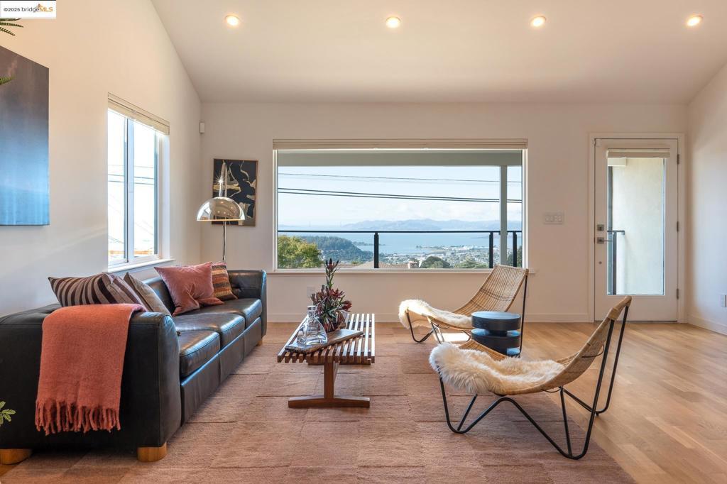 MLS #41116091 image #0