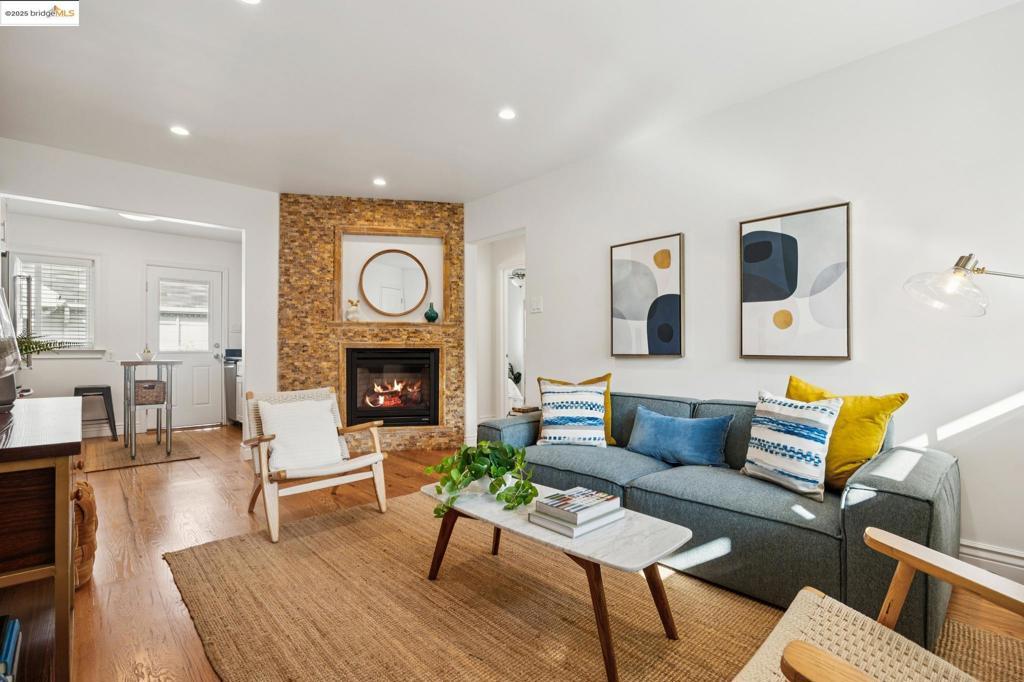 MLS #41117802 image #0