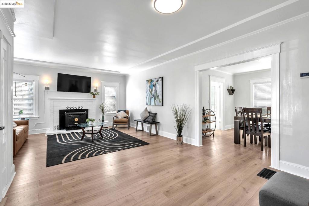 MLS #41118043 image #0