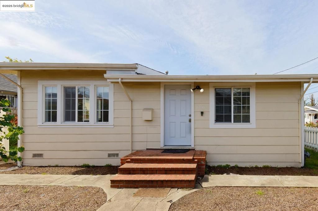 MLS #41118611 image #0