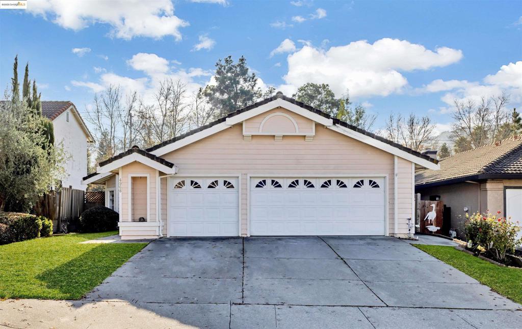 MLS #41119413 image #0