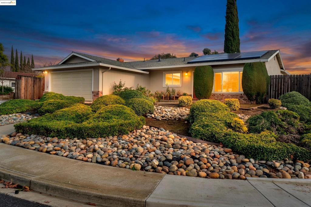 MLS #41119609 image #0