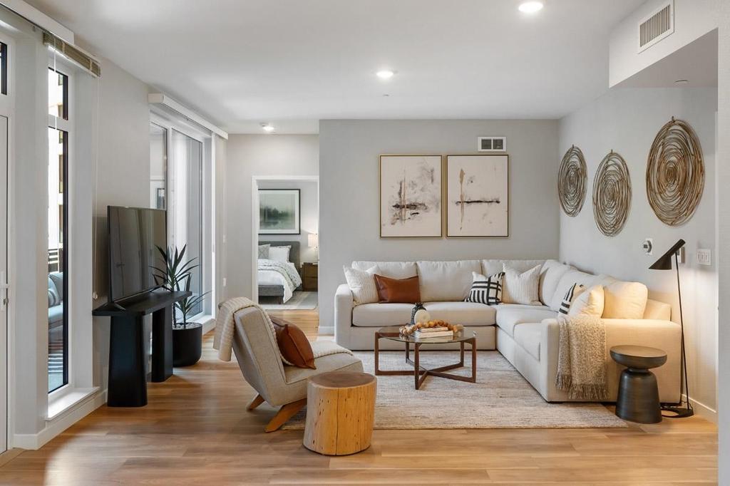 MLS #41119912 image #0