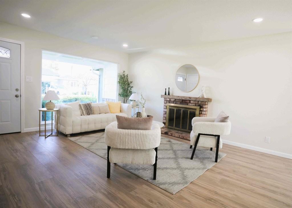 MLS #41120168 image #0