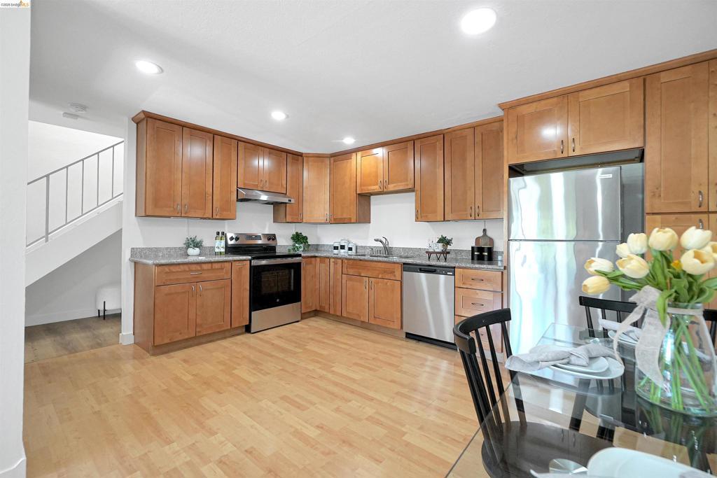 MLS #41123720 image #0