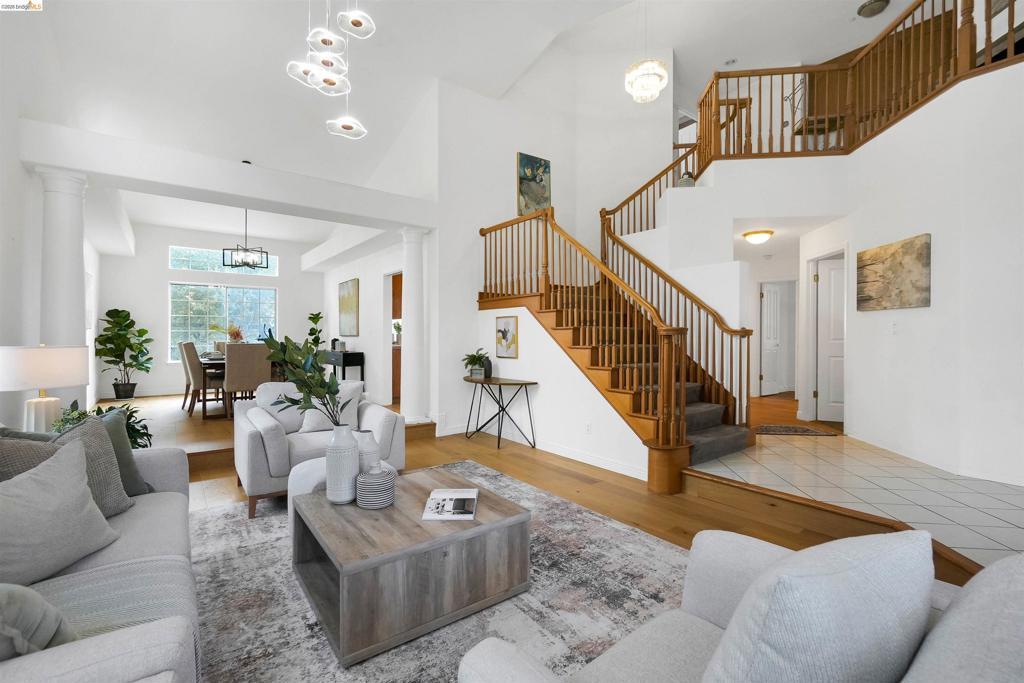 MLS #41125906 image #0