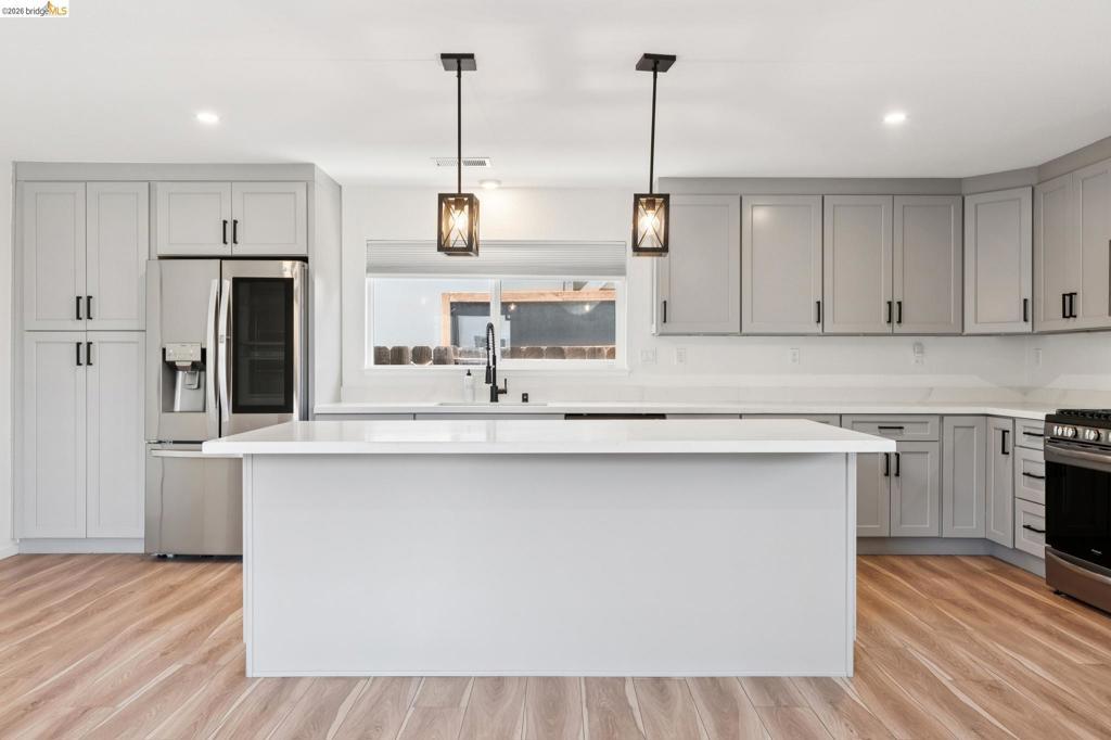 MLS #41132041 image #0