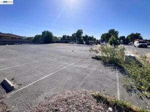 3745 Railroad Ave Pittsburg CA 94565 | MLS #41132234 21 MLS #41132234 image #0