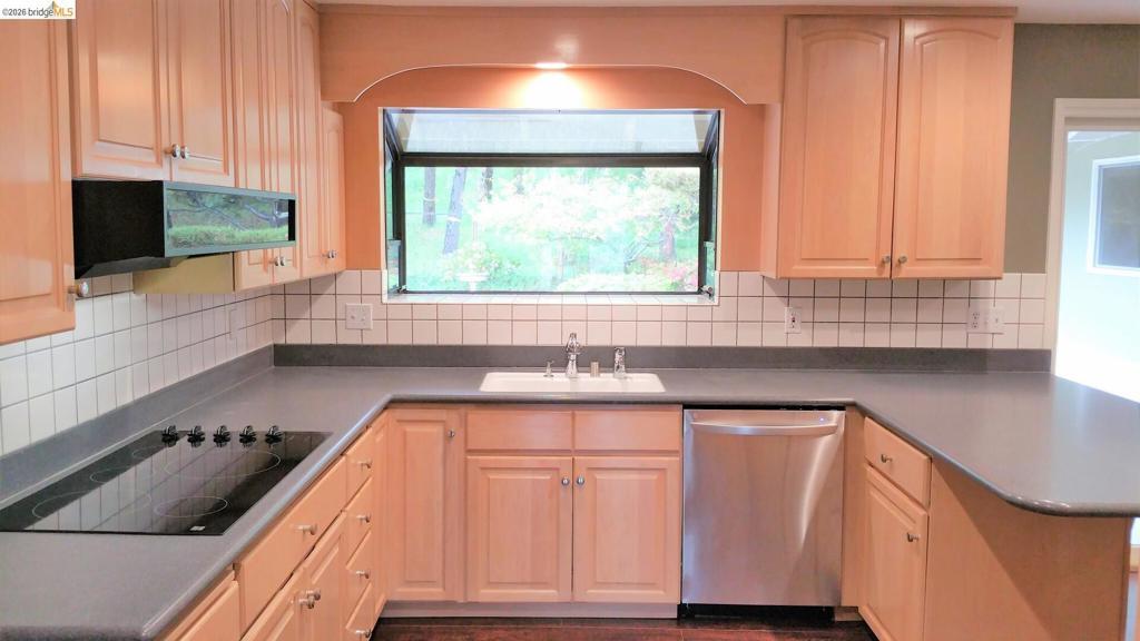 MLS #41134884 image #0