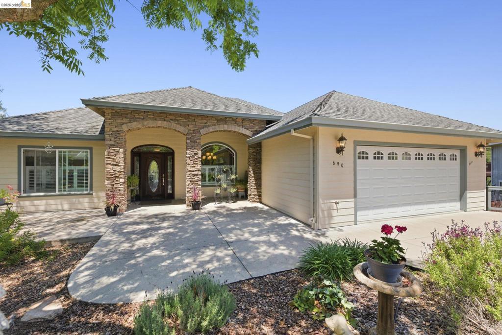 MLS #41135045 image #0