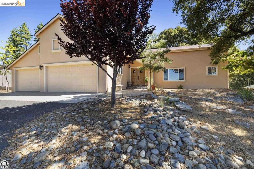 MLS #41135082 image #0