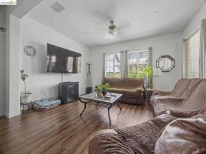 MLS #41137177 image #0