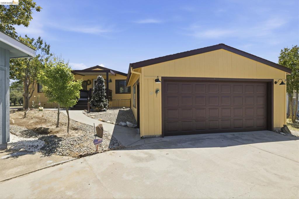 MLS #41137542 image #0
