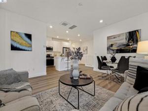 MLS #41138729 image #0