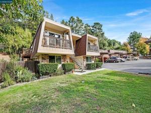 146 Ascot Ct #2 Moraga CA 94556 | MLS #41138731 45 MLS #41138731 image #0