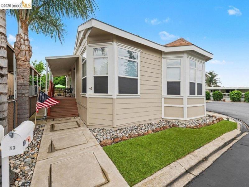 MLS #41140779 image #0