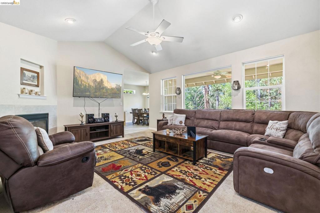 MLS #41144180 image #0