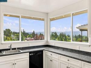 MLS #41144742 image #0