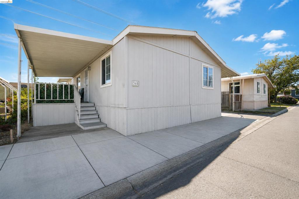 MLS #41147003 image #0