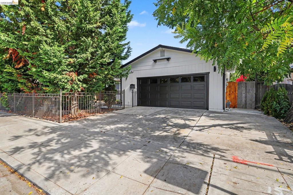 MLS #41147073 image #0