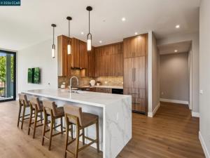 375 W El Pintado Rd #322 Danville CA 94526 | MLS #41147075 41 MLS #41147075 image #0