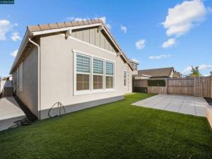 8300 Kevin Whiteley Dr Elk Grove CA 95757 | MLS #41147619 41 MLS #41147619 image #0