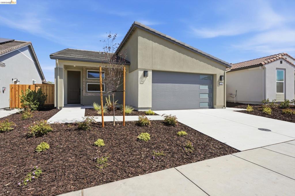 1164 Patriot Way Hollister CA 95023 | MLS #41148357 41 MLS #41148357 image #0