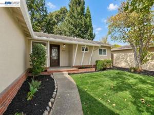 MLS #41149475 image #0