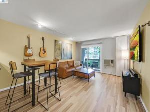 MLS #41149888 image #0