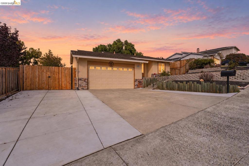 MLS #41150393 image #0