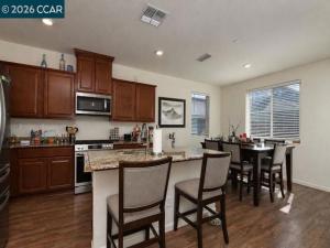 MLS #41150401 image #0