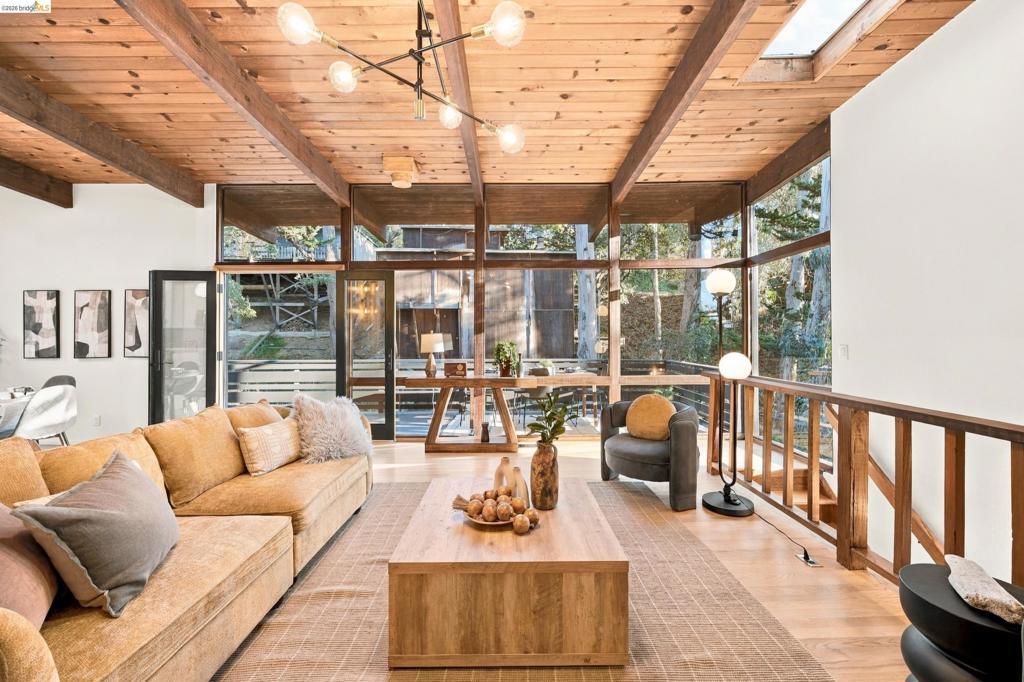 6064 Colton Blvd Oakland CA 94611 | MLS #41150598 45 MLS #41150598 image #0