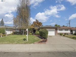1075 Lake Glen Way Sacramento CA 95822 | MLS #41151645 41 MLS #41151645 image #0