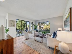 4 Commodore Dr #D222 Emeryville CA 94608 | MLS #41151787 45 MLS #41151787 image #0