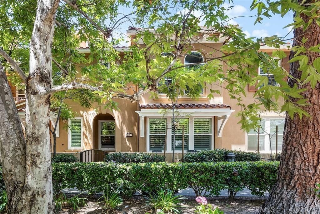 MLS #AR25152101 image #0