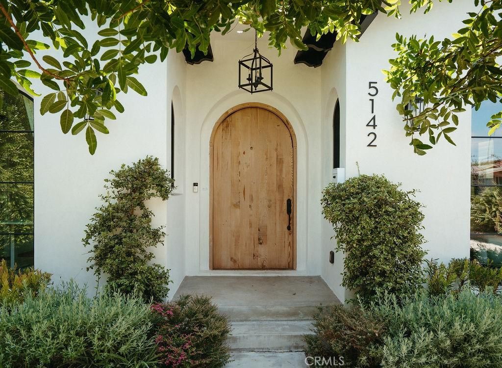 MLS #AR25162552 img 0