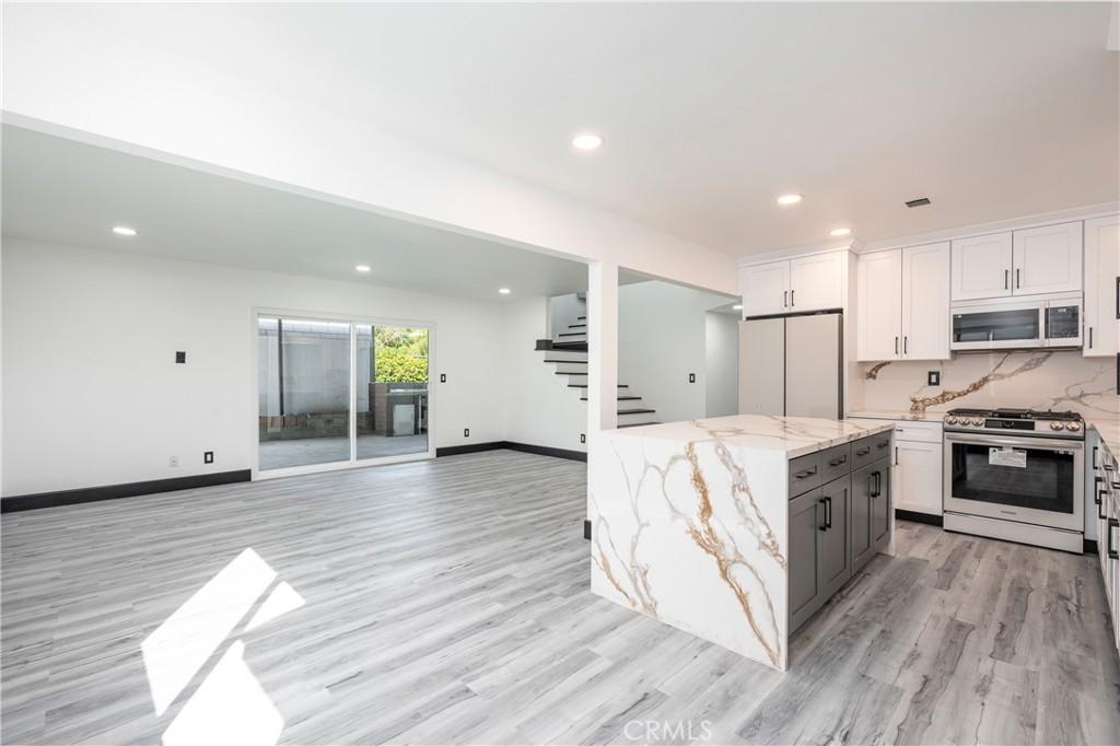 MLS #AR25177750 image #0